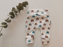 Load image into Gallery viewer, Kletskouz - broekje regenboog
