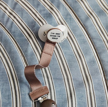 Load image into Gallery viewer, Elodie details - Fopspeenketting hout - Chocolate
