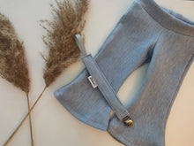 Load image into Gallery viewer, Kletskouz - Speenkoord light jeans
